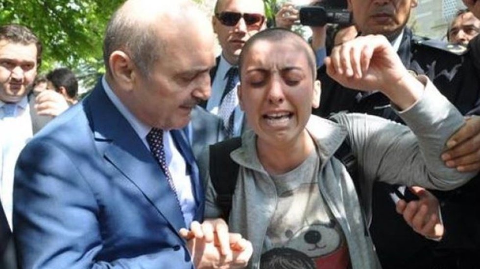Erdoğan Bayraktar yıllar sonra Dilek &Ouml;z&ccedil;elik a&ccedil;ıklaması