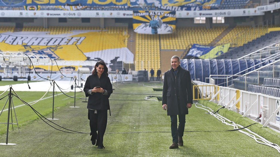 Fenerbahçe taraftarı kulüpleri için 9,6 milyar adım attı