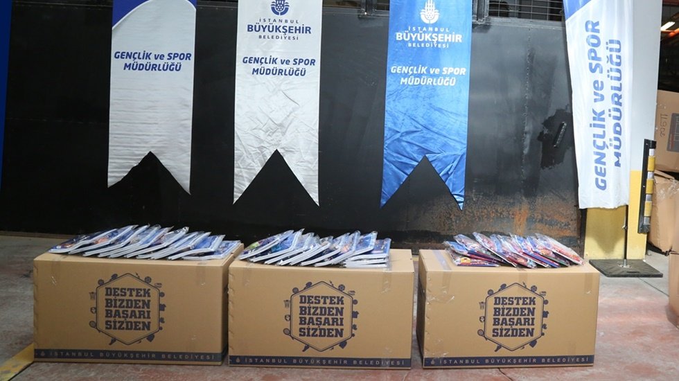 İBB’den 30 bin öğrenciye kırtasiye seti