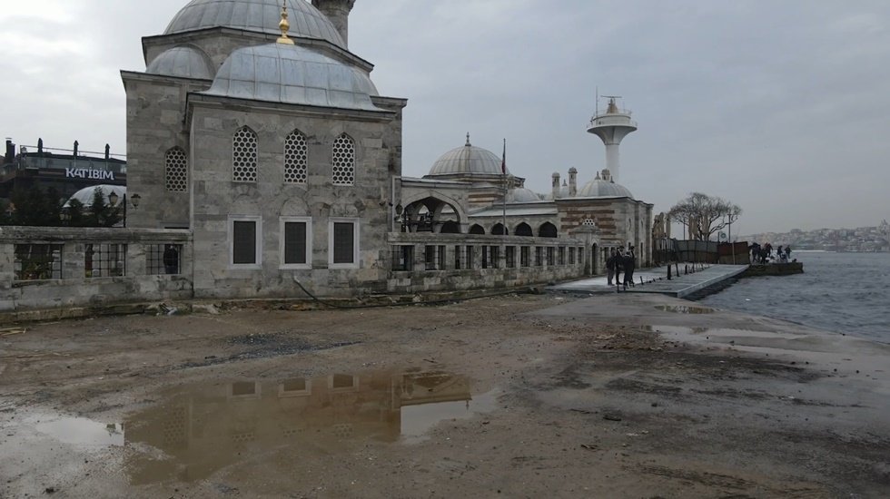 İBB tarihi Şemsi Paşa Cami’ni güvence altına aldı