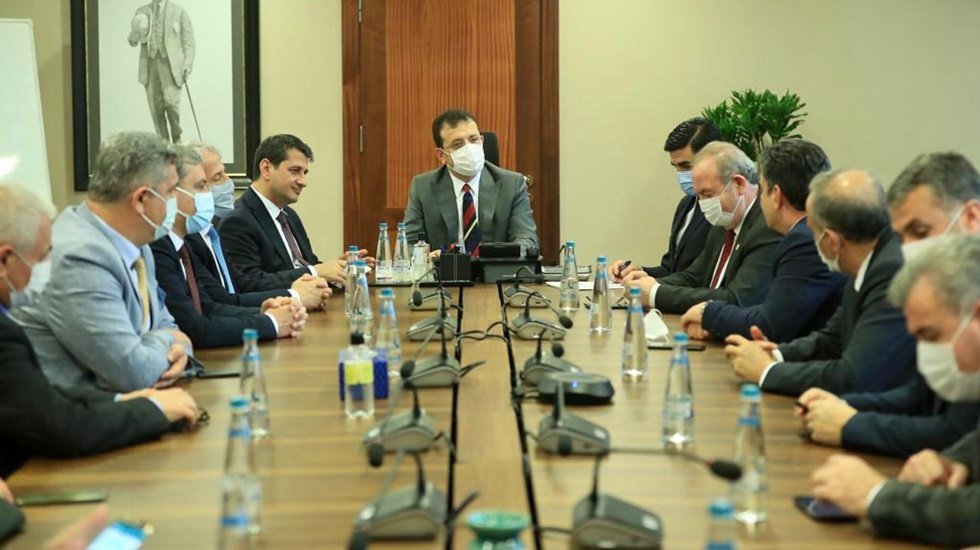 İYİ Partili belediye başkanları İBB’nin misafiri oldu