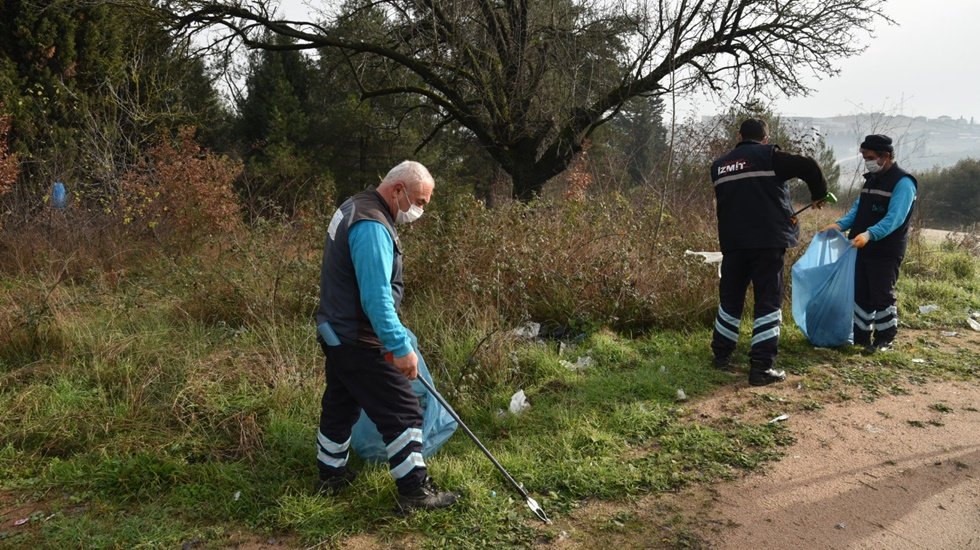 İzmit Belediyesinden Cephanelik Alanı&rsquo;nda temizlik