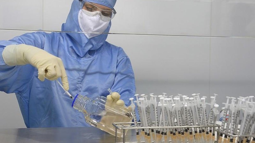 Kesin karar alındı&hellip; 60 yaş &uuml;st&uuml;ne korona aşısı yapılmayacak