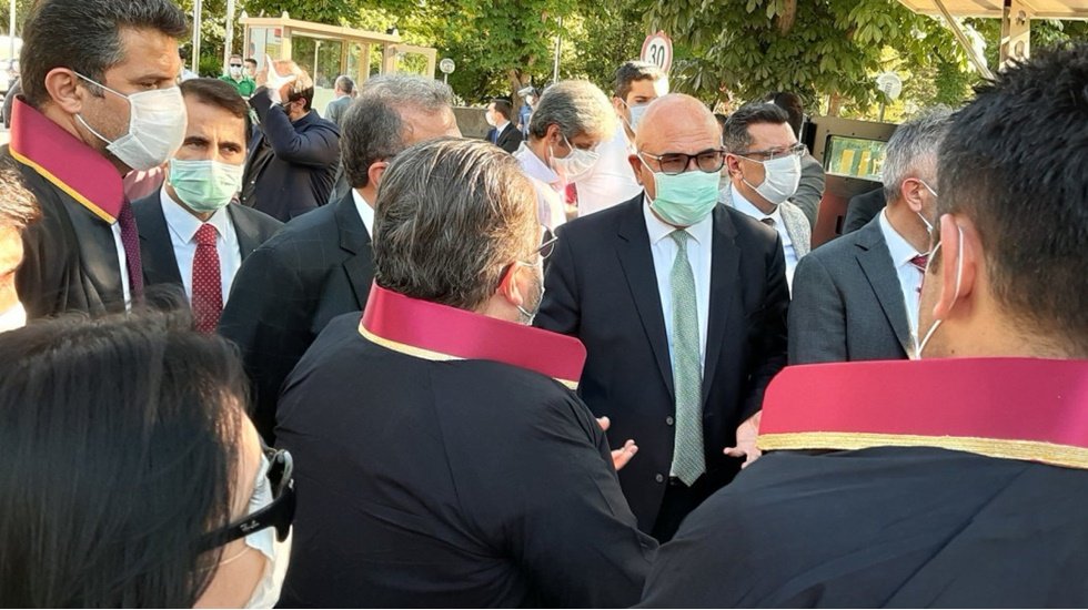 Polisin y&uuml;r&uuml;y&uuml;şe m&uuml;dahalesi hak ihlali sayıldı!