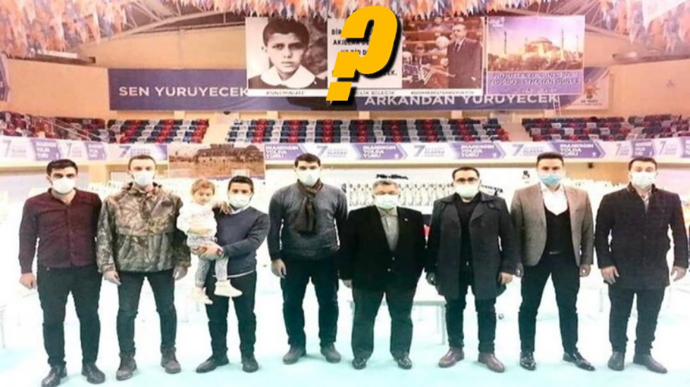 AKP kongresinde skandal pankart! CHP'den sert tepki