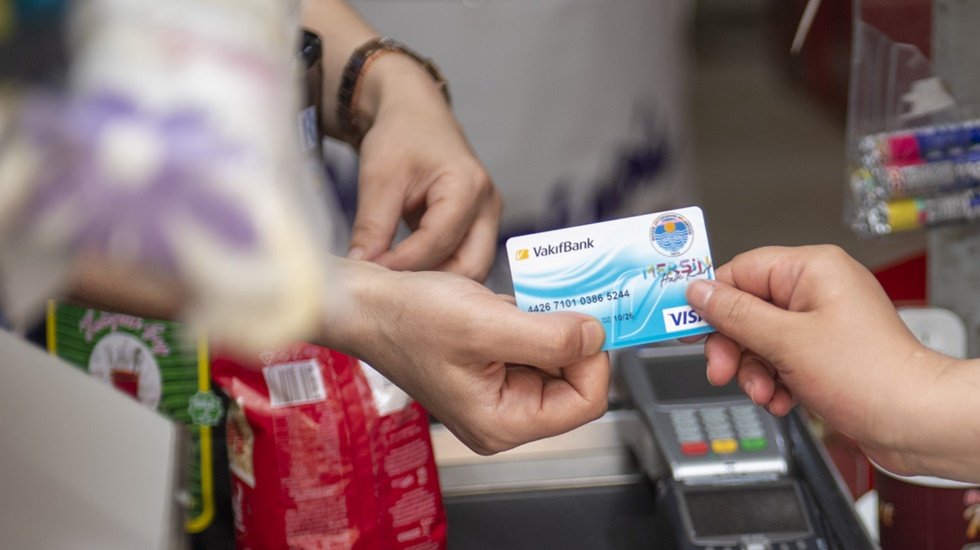 Halk Kart&rsquo;ın Ekim ayı tutarları hesaplara yatırıldı