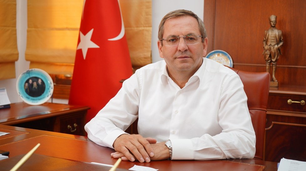 DP&rsquo;li Ayvalık Belediye Başkanı Mesut Ergin partisinden istifa etti