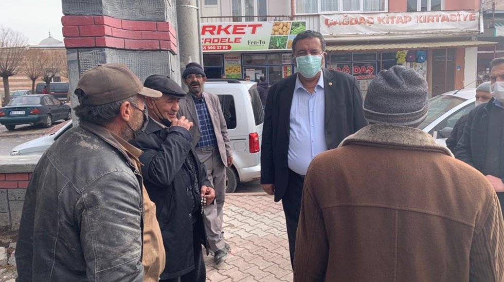 G&uuml;rer: &ldquo;Vatandaş perişan, iktidar&nbsp;g&uuml;ndem saptırıyor&rdquo;
