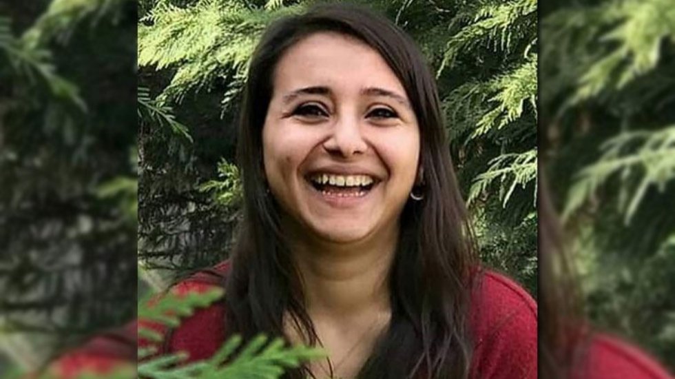 Hamile kadın Koronavir&uuml;sten &ouml;ld&uuml;, 6 aylıkken sezaryenle doğan bebeği hayatı tutundu