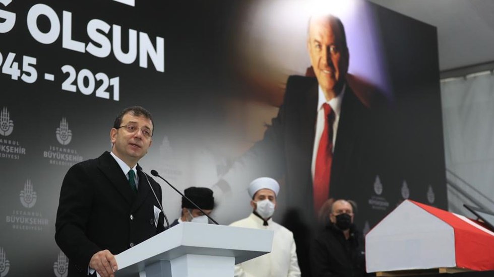 İBB’den Kadir Topbaş’a son görev