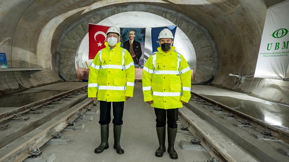 Kılı&ccedil;daroğlu: &ldquo;T&uuml;nelin ucundaki ışığı bir de ekonomide g&ouml;rsek&rdquo;