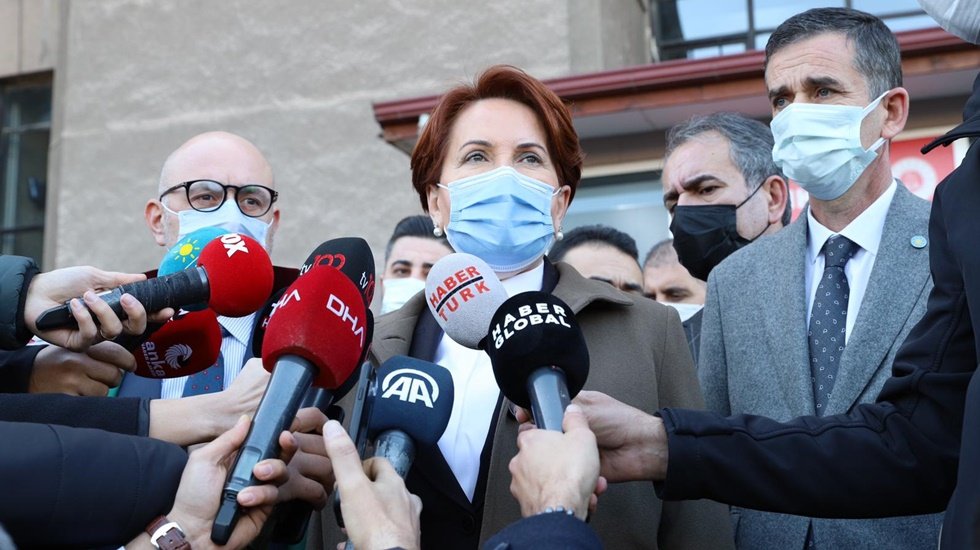 Meral Akşener: "O &ccedil;ocuklara 'ter&ouml;rist'&nbsp;diyemezsin kardeşim"