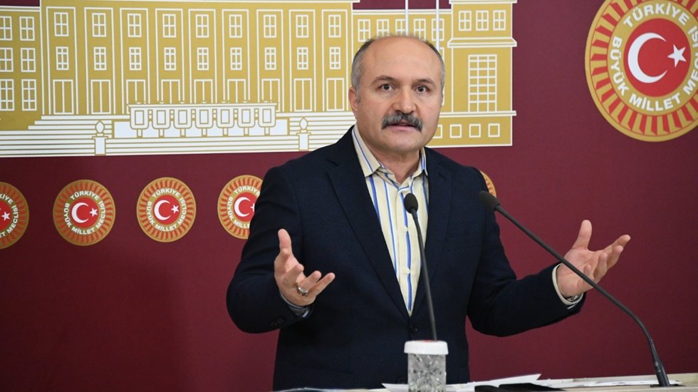 Usta: &ldquo;İYİ Parti&rsquo;ye karşı bir operasyon yapılıyor&rdquo;