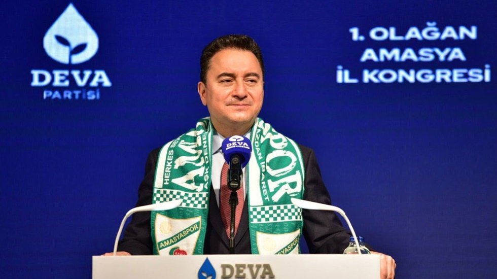 Babacan: &ldquo;Gidici olduklarını anladıkları i&ccedil;in b&uuml;y&uuml;k projelerde acele ediyorlar&rdquo;