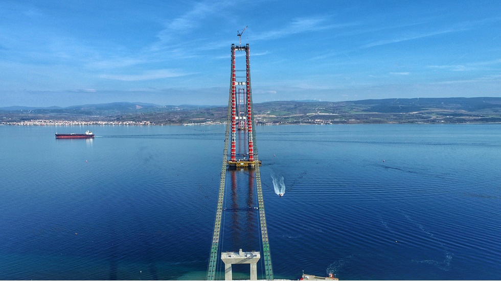 https://yenisoluk.com/uploads/2021/03/canakkale-kopru