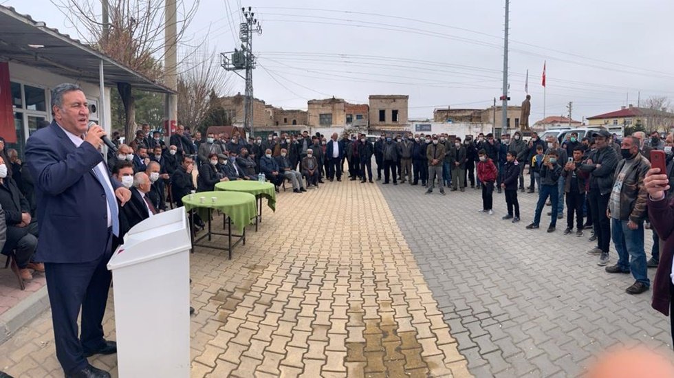 CHP'li G&uuml;rer: &ldquo;&Ccedil;ift&ccedil;i şehre inemez hale geldi&rdquo;