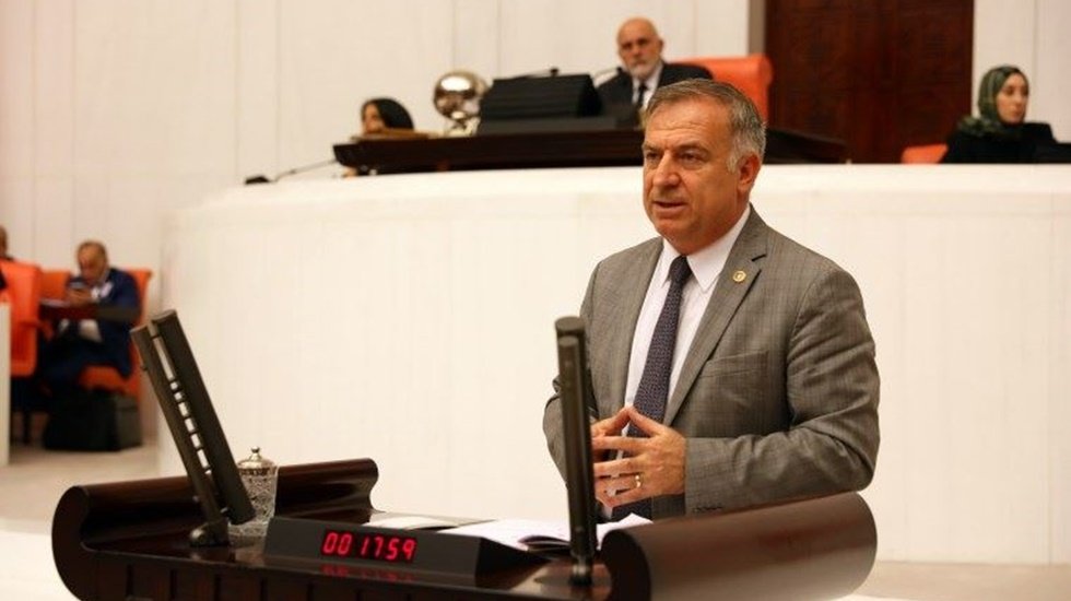Zeybek: &ldquo;Vatandaşa 5 kat, il başkanına 35 kat"