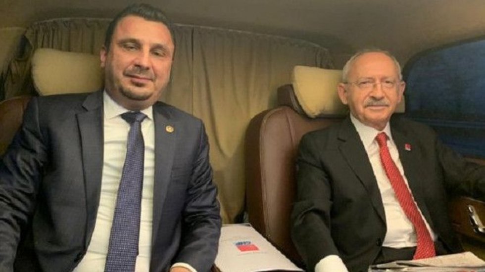 CHP lideri Kılı&ccedil;daroğlu'nun fotoğrafında ''tespih'' detayı