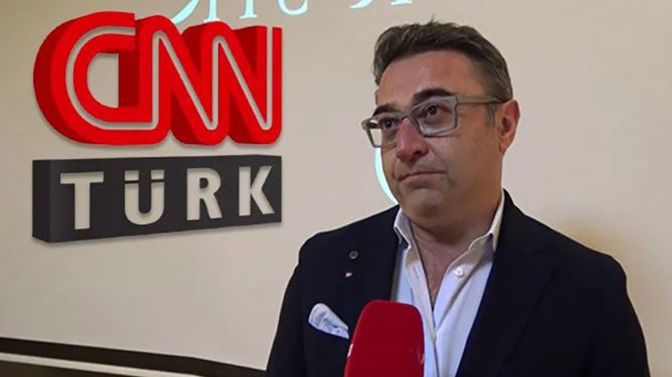 CNN T&uuml;rk Spikerine miras tuzağı