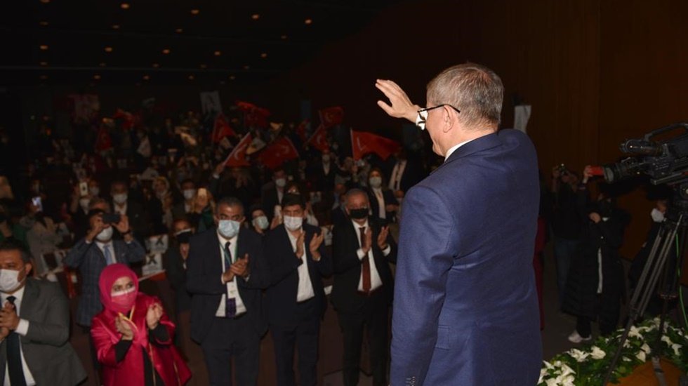 Gelecek Partisi&rsquo;nden anket firmalarına &ccedil;ağrı
