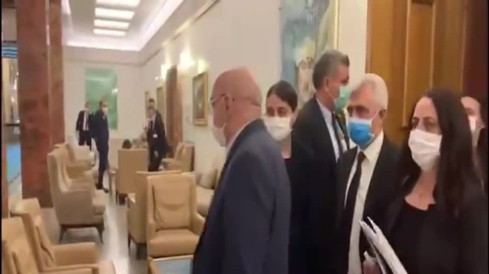 HDP&rsquo;den a&ccedil;ıklama: &ldquo;Meclis&rsquo;te &lsquo;Biji serok Apo&rsquo; sloganı atılmadı&rdquo;