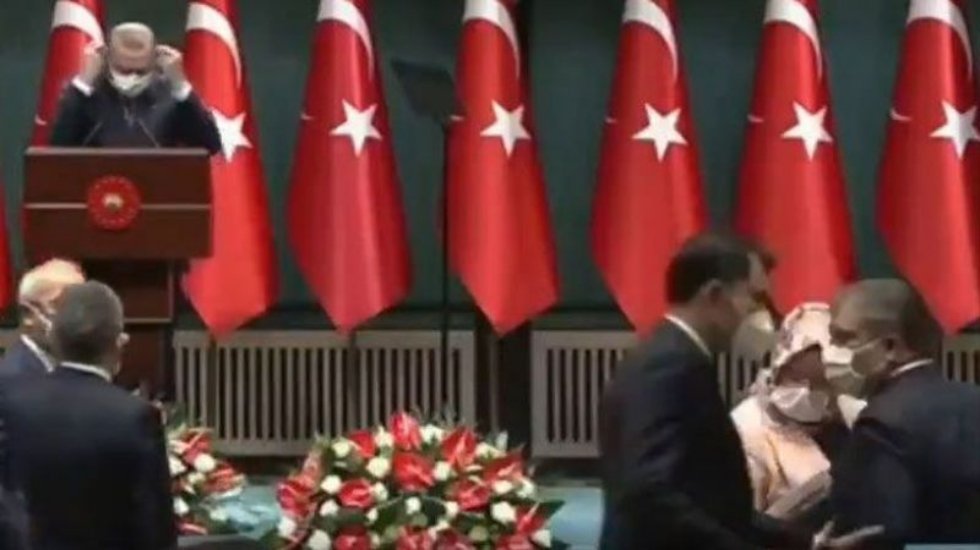 İki bakan arasında gerilim! Murat Kurum, Koca'yı zorla nereye g&ouml;t&uuml;rd&uuml;?
