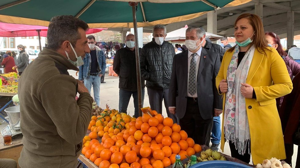 K&ouml;ksal: Esnafta, vatandaşta burnundan soluyor