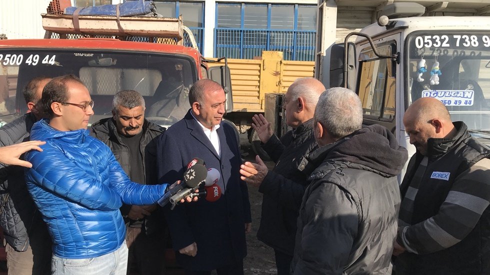 Tekin: "İktidar vergi toplamanın peşinde, kamyoncular iflasın eşiğinde!"