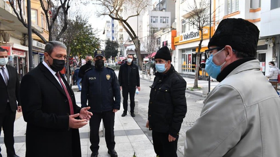 Vali&rsquo;den paylaşım: &ldquo;Vaka sayısı &ccedil;ok y&uuml;ksek seviyeye ulaştı&rdquo;