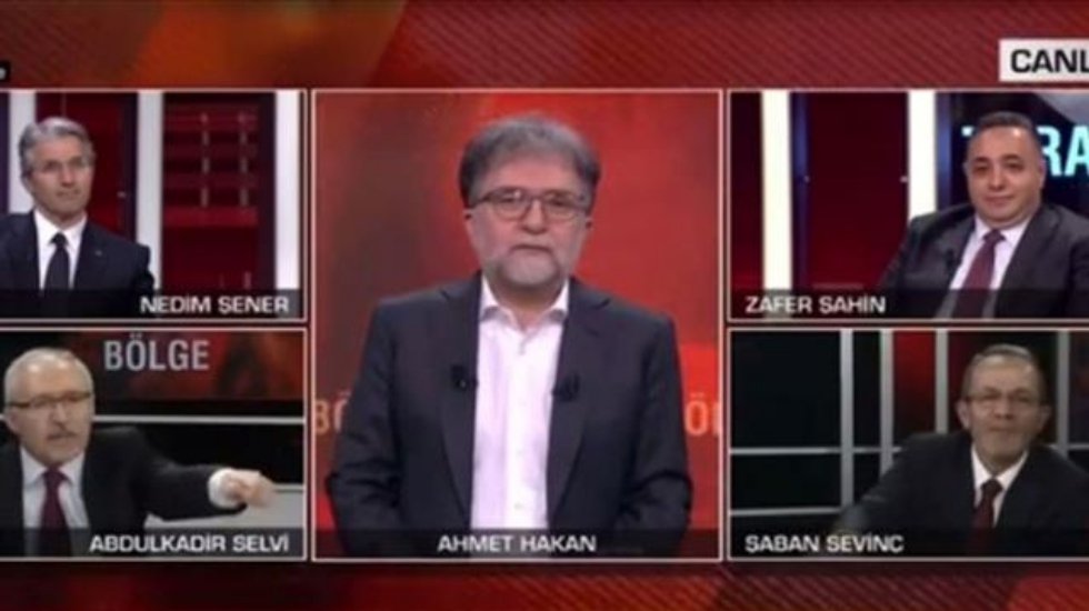 Abdulkadir Selvi'yle Şaban Sevin&ccedil; canlı yayında birbirine girdi