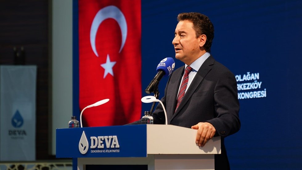 Ali Babacan: &ldquo;Harita kızarıyor ama h&uuml;k&ucirc;metin y&uuml;z&uuml; kızarmıyor&rdquo;