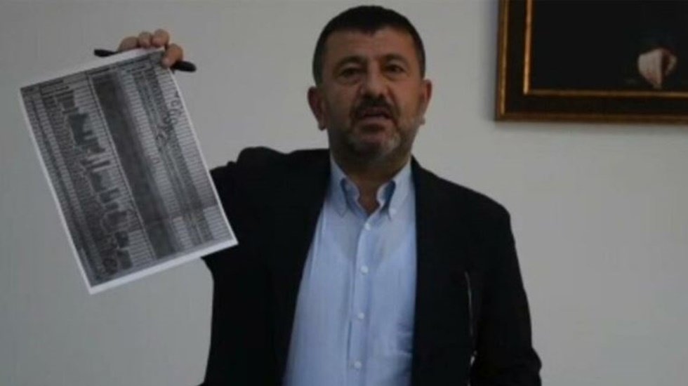 CHP'li Ağbaba, AKP'li Belediye tarafından Almanya'ya g&ouml;nderilen ve geri d&ouml;nmeyenlerin  listesini paylaştı