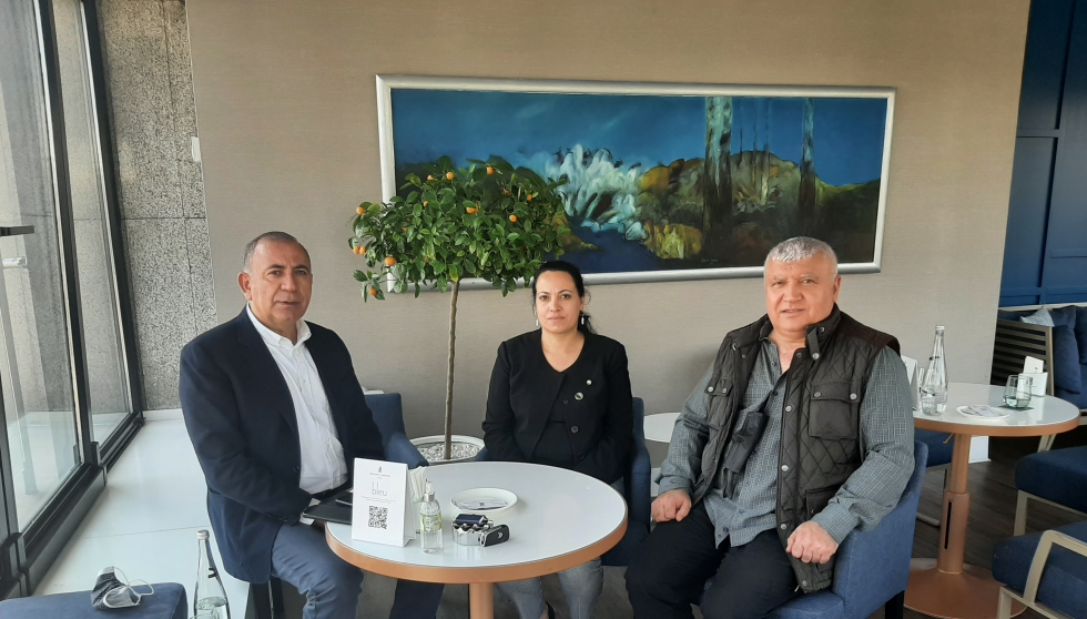 https://yenisoluk.com/uploads/2021/04/gürsel tekin 3