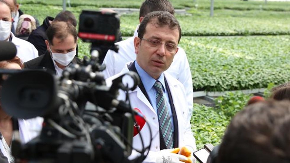 İmamoğlu: “Büyük bir ihanet projesiyle alakalı ısrara devam ediliyor”