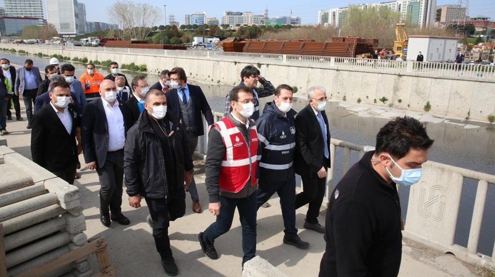 İmamoğlu: Vatandaşımız, sahilden y&uuml;r&uuml;yerek Baruthane&rsquo;ye ulaşacak