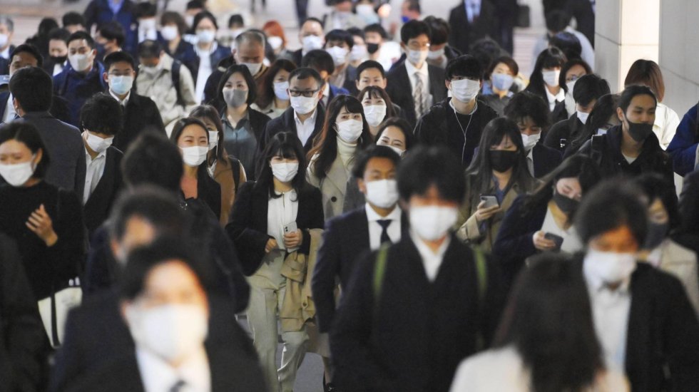 Japonya'da korkutan vaka artışı: Daha bulaşıcı t&uuml;rler...