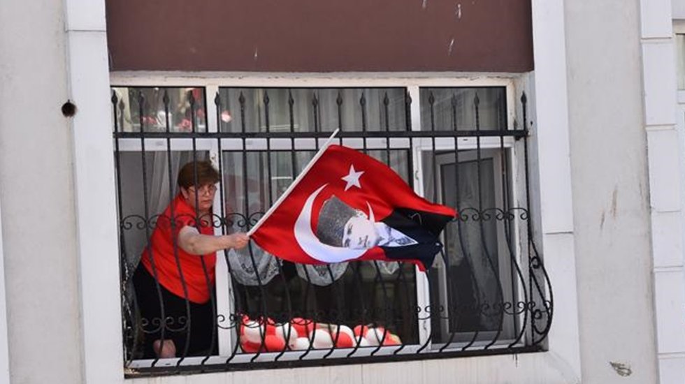 19 Mayıs Avcılar'da Coşkuyla Kutlandı