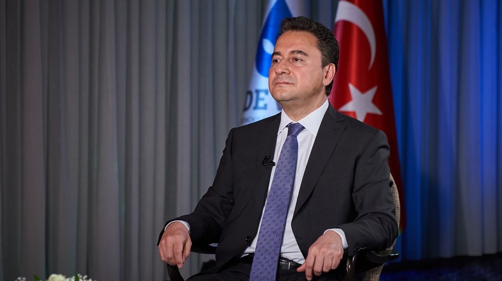 Babacan: &ldquo;Mutabakat var. Pazarlık gibi kelimeler altılı masaya dışarıdan verilen zarardır&rdquo;