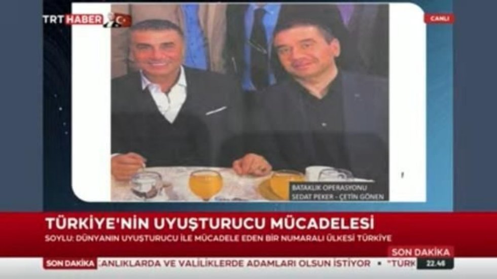 Bakan Soylu, Sedat Peker'in o isimle fotoğrafını paylaştı