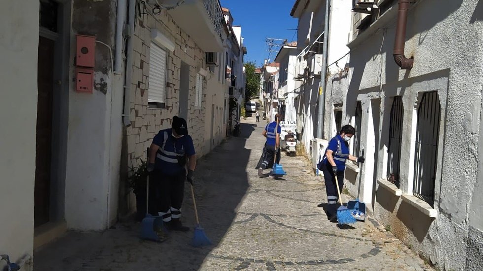 &Ccedil;eşme&rsquo;de temizlik seferberliği!