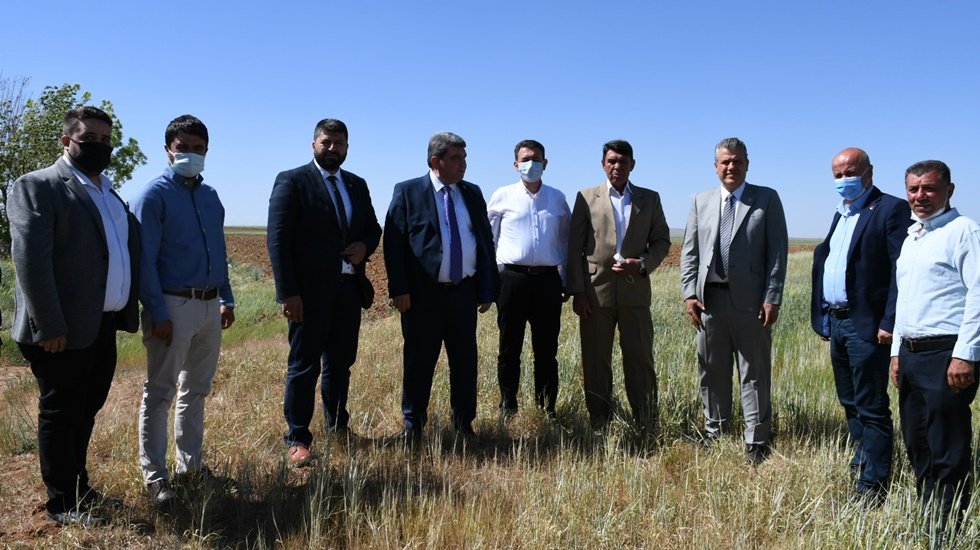 CHP Heyeti, Kuraklık mağduru &ccedil;ift&ccedil;ilerle buluştu