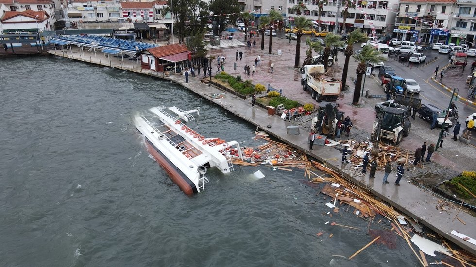 Ayvalık&rsquo;ta denizcilerin korkusu son bulacak