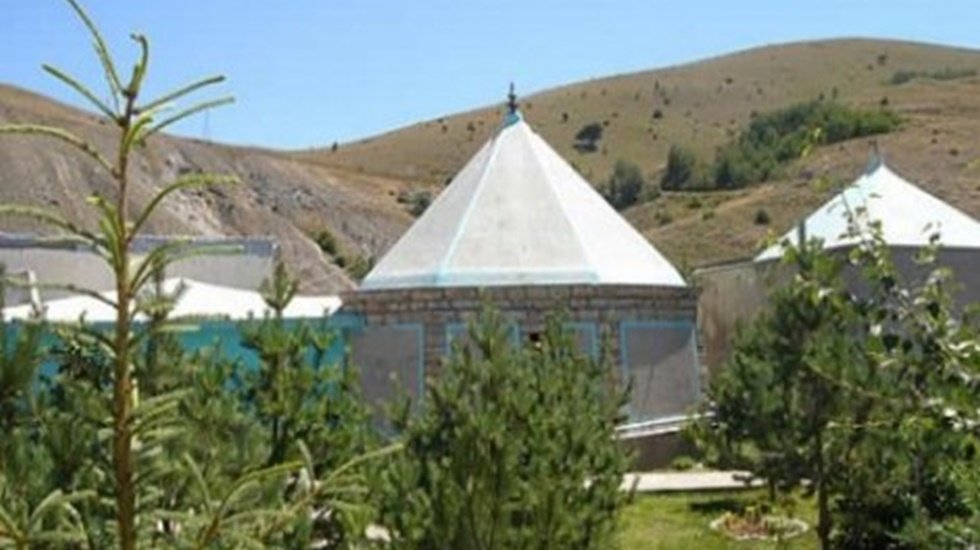 Hubyar Sultan Alevi K&uuml;lt&uuml;r Derneği CHP&rsquo;li &ldquo;Orhan Sarıbal&rsquo;a sahip &ccedil;ıktı