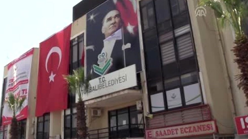 İdare Mahkemesi Torbalı se&ccedil;iminde AKP'nin itirazı kabul edildi