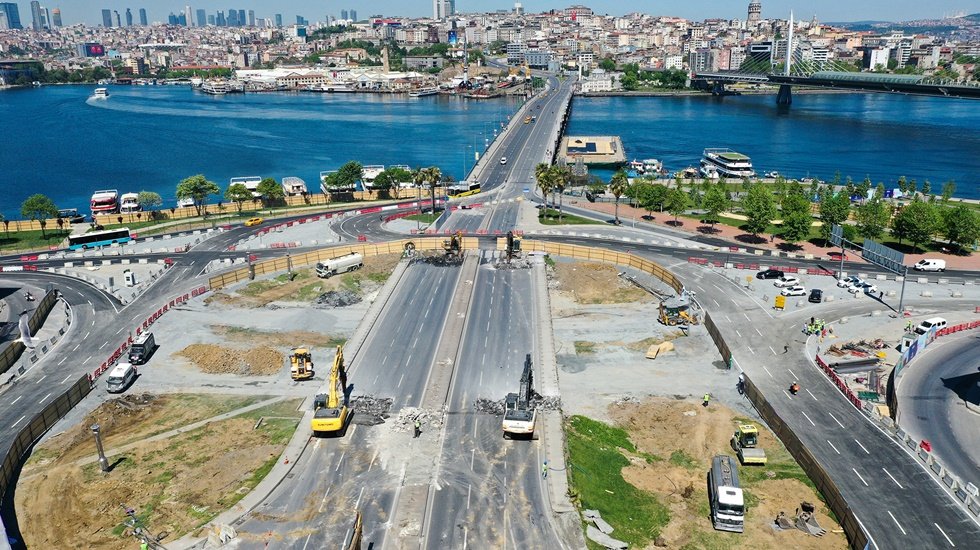 Unkapanı Köprüsü’nün yıkımı bugün tamamlanıyor