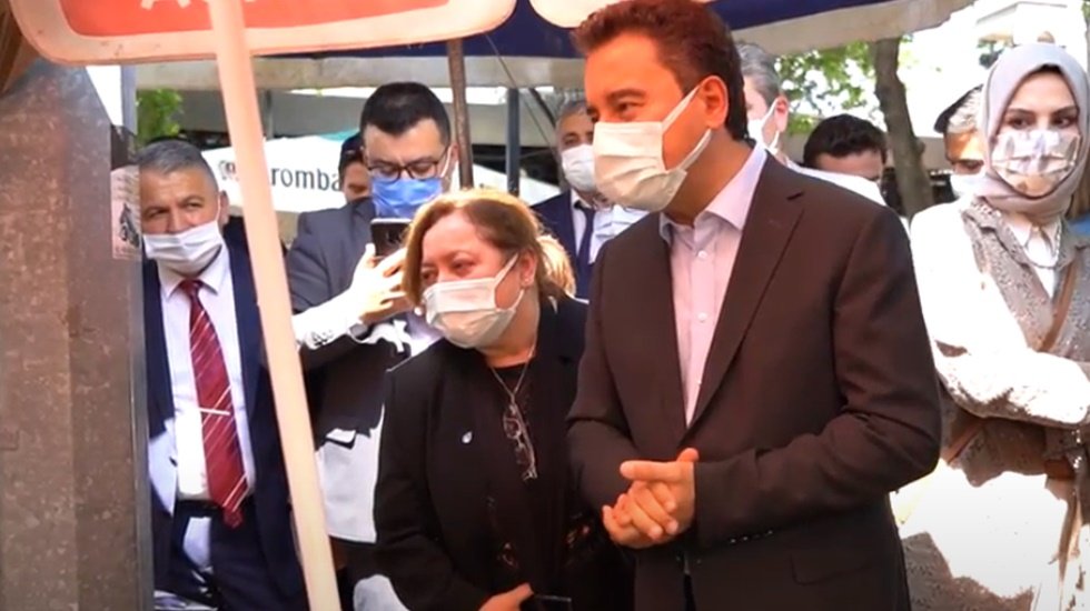 Babacan: &ldquo;Esnaf mutsuzsa herkes mutsuzdur&rdquo;
