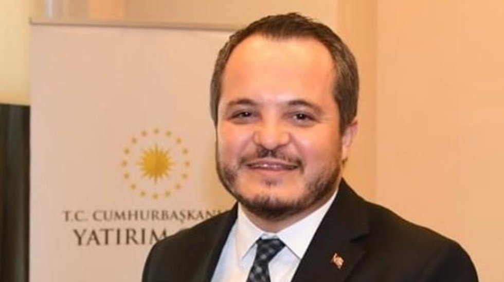 CHP&rsquo;li Vekil peşini bırakmıyor&hellip; Bir kişi daha &ccedil;ift maaşlı &ccedil;ıktı!