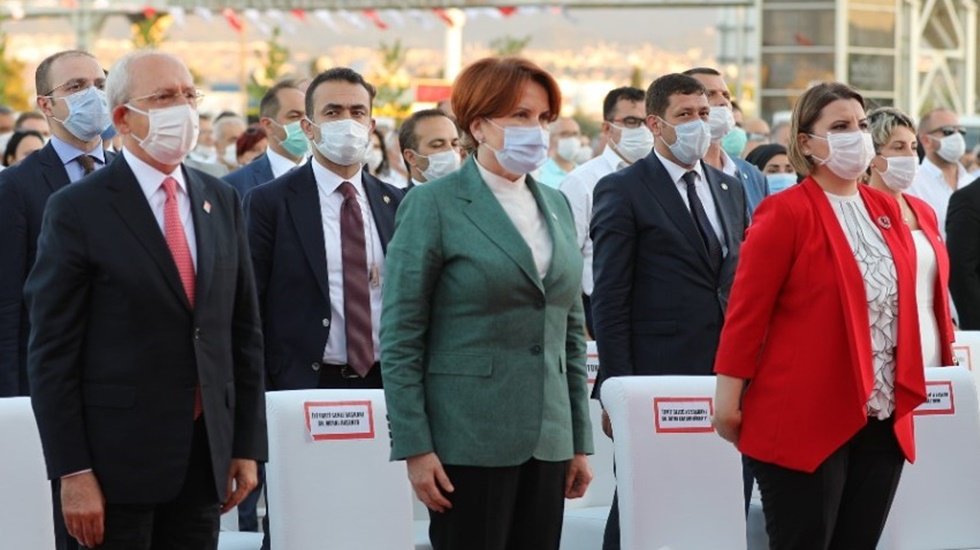 &nbsp;Genel başkanlardan H&uuml;rriyet&rsquo;e kutlama