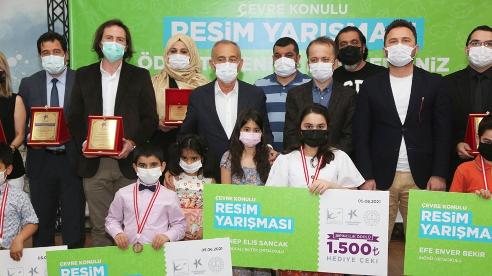 Hayallerindeki çevreyi resmettiler, ödülün sahibi oldular