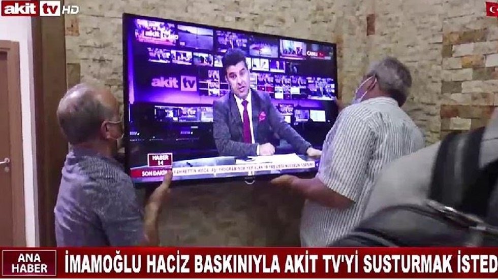Akit &lsquo;Araştırmacı gazetecilik&rsquo; yapıyormuş!